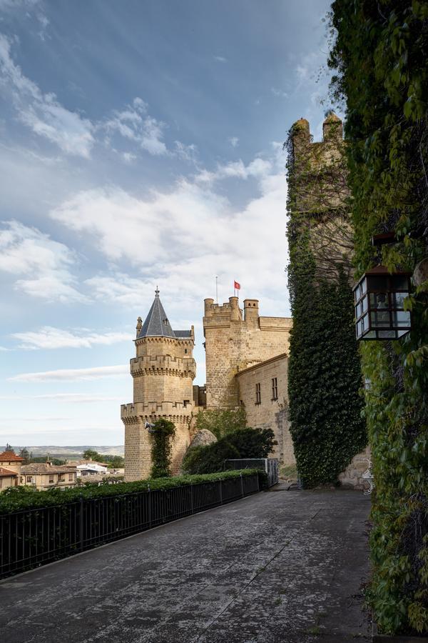 Parador De Olite Exterior photo